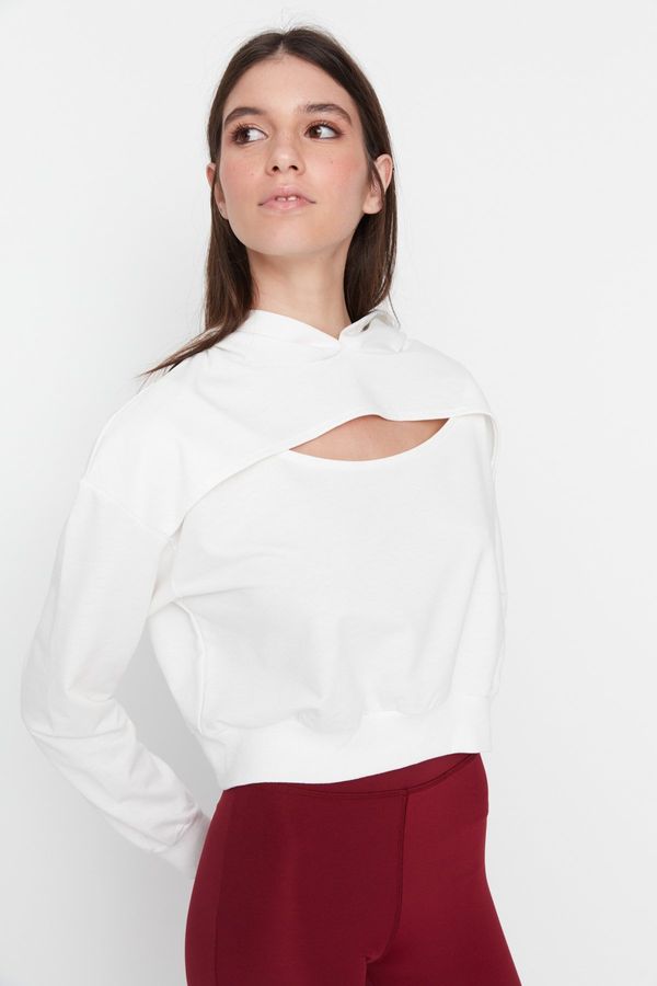 Trendyol Trendyol White Window/Cut Out Detail Fleece Inside Sports Sweatshirt
