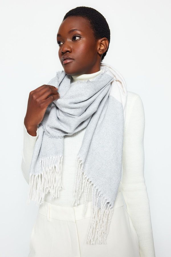 Trendyol Trendyol White Women's Soft-textured Scarf with Tassels