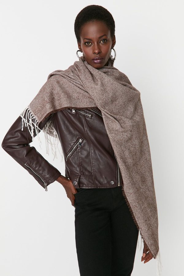 Trendyol Trendyol Women's Brown Soft-textured Scarf