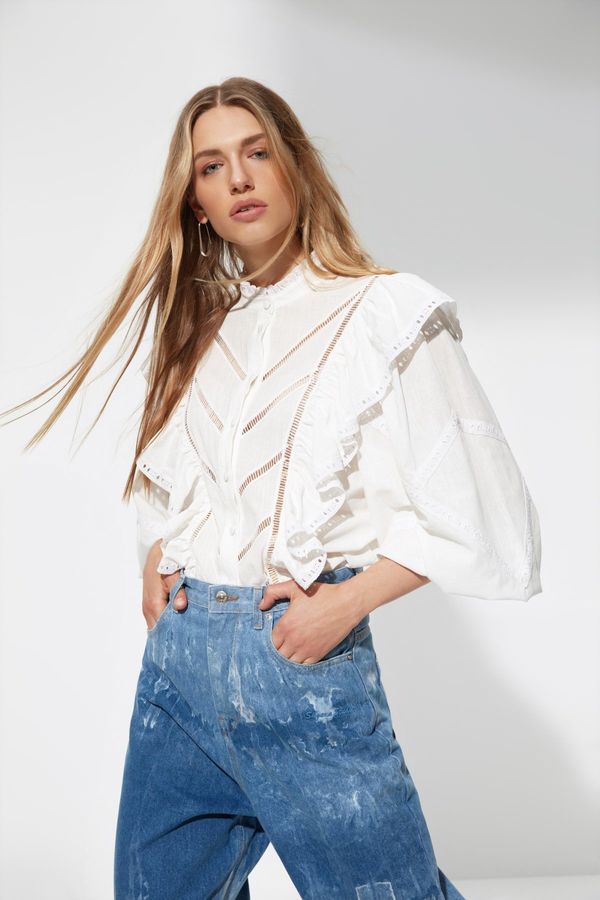 Trendyol Trendyol Woven Shirt with Ecru Accessories