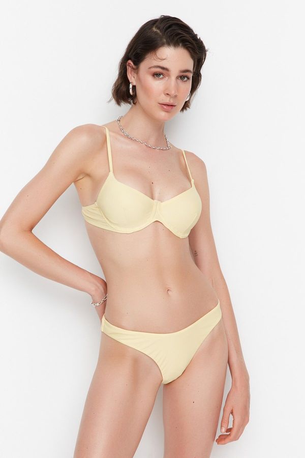 Trendyol Trendyol Yellow Bikini Top