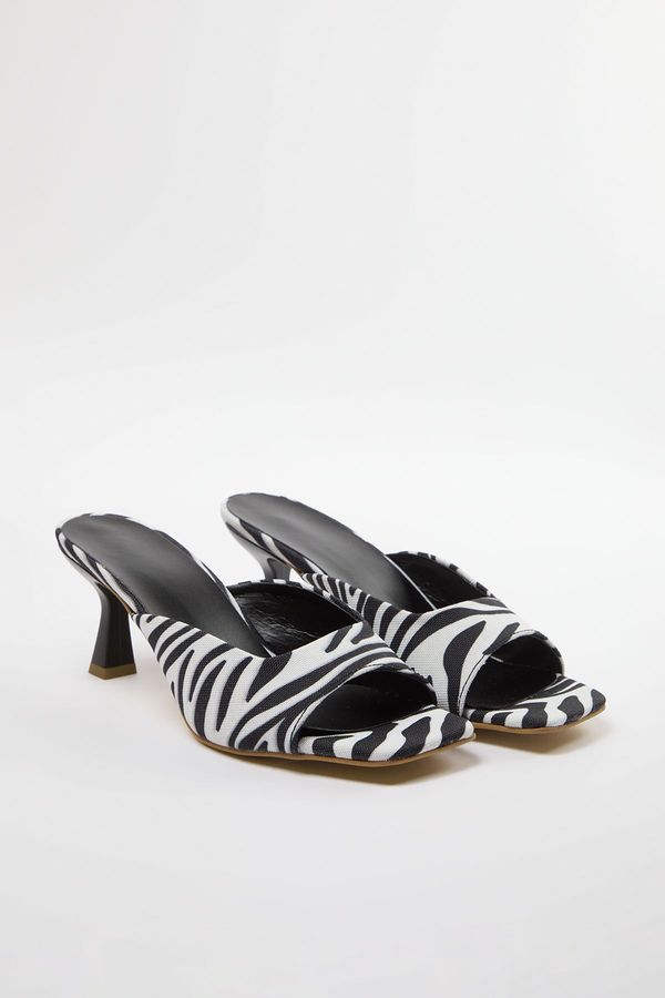 Trendyol Trendyol Zebra Patterned Heeled Women's Slippers