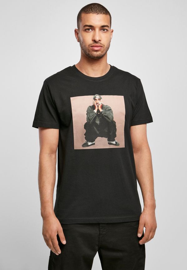 MT Men Tupac T-shirt sitting pose black