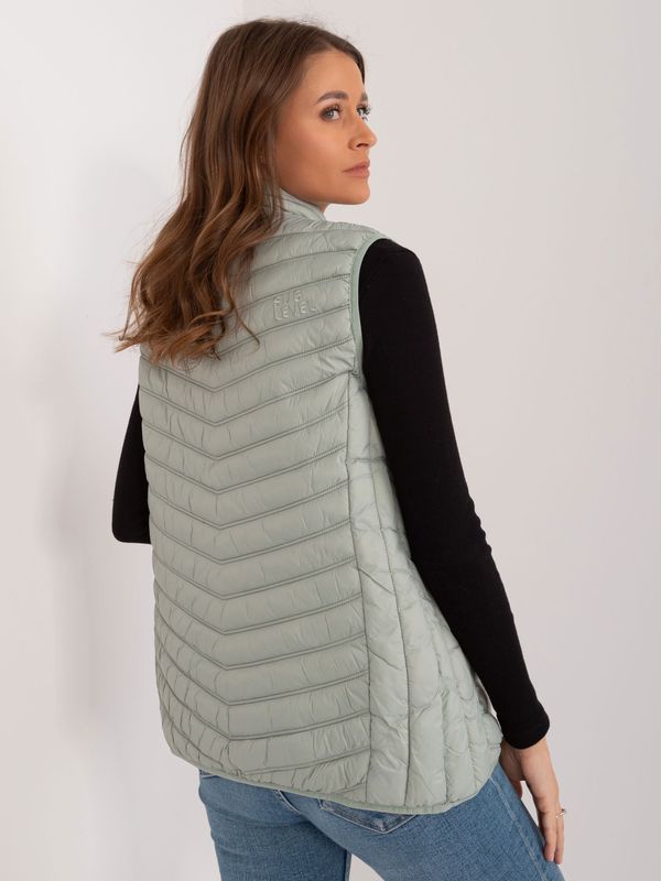 Sublevel Vest-D50076XB80120A2-pistachio