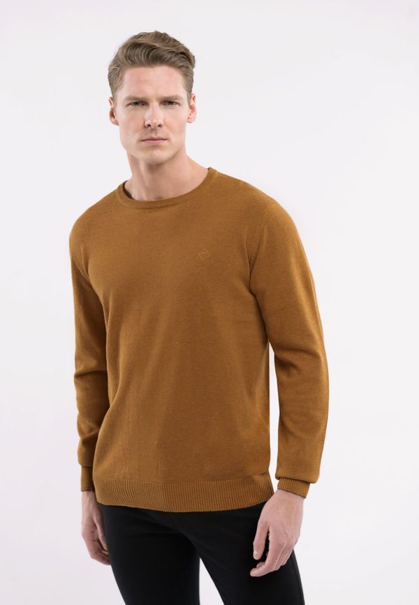 Volcano Volcano Man's Sweater S-Rado