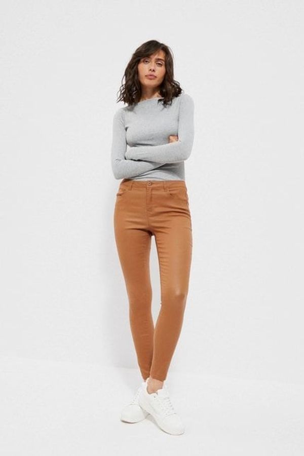 Moodo Waxed pants with fitted fit - beige