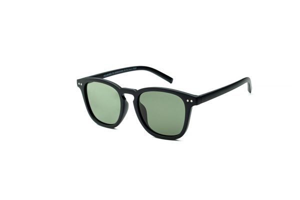 WAYE WAYE sunglasses - 6 Matt Black w Polarized Green Lens Cat. 3