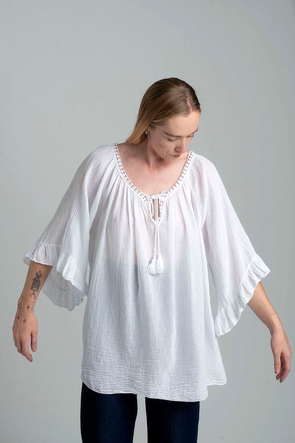 New collection White airy boho blouse oversize with tassel