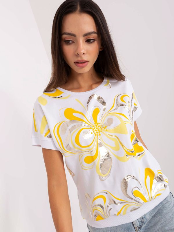 Fashionhunters White and yellow blouse with shiny print