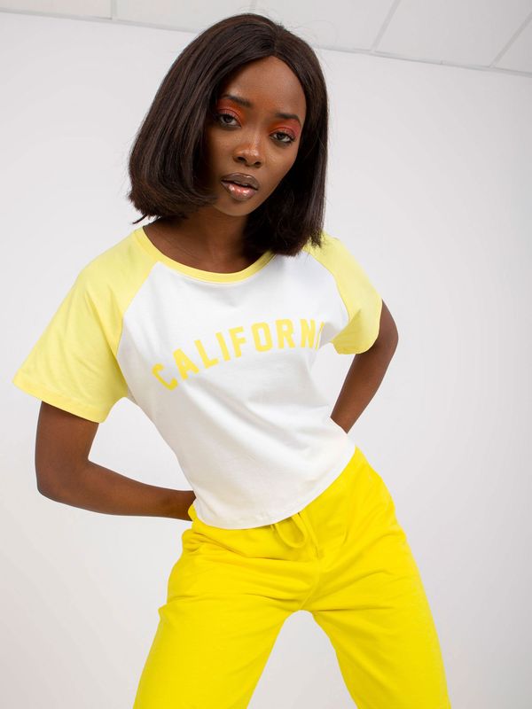Fashionhunters White and yellow T-shirt with cotton print