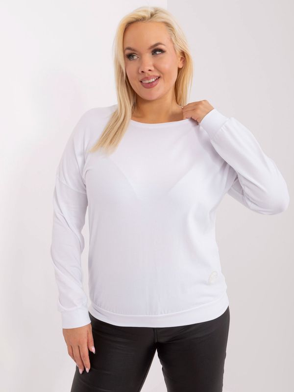 Fashionhunters White blouse with a round neckline size plus