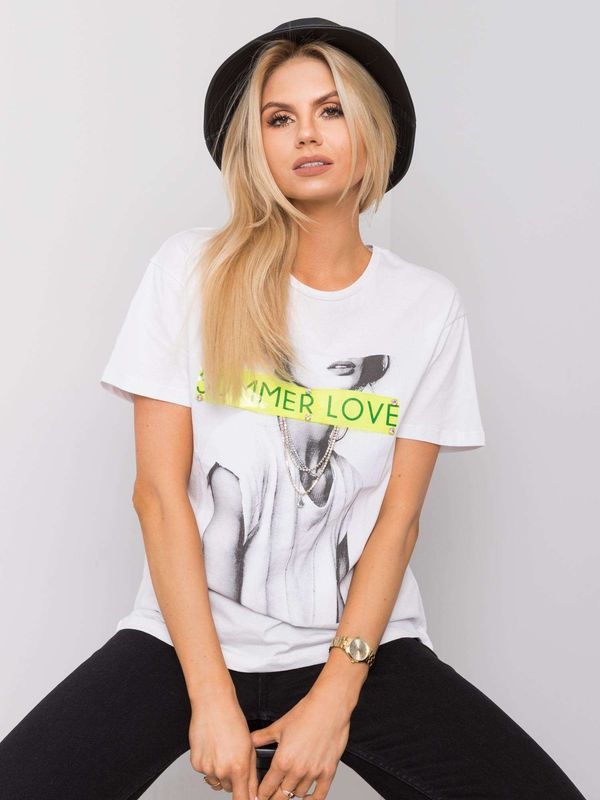 Fashionhunters White cotton T-shirt with apps