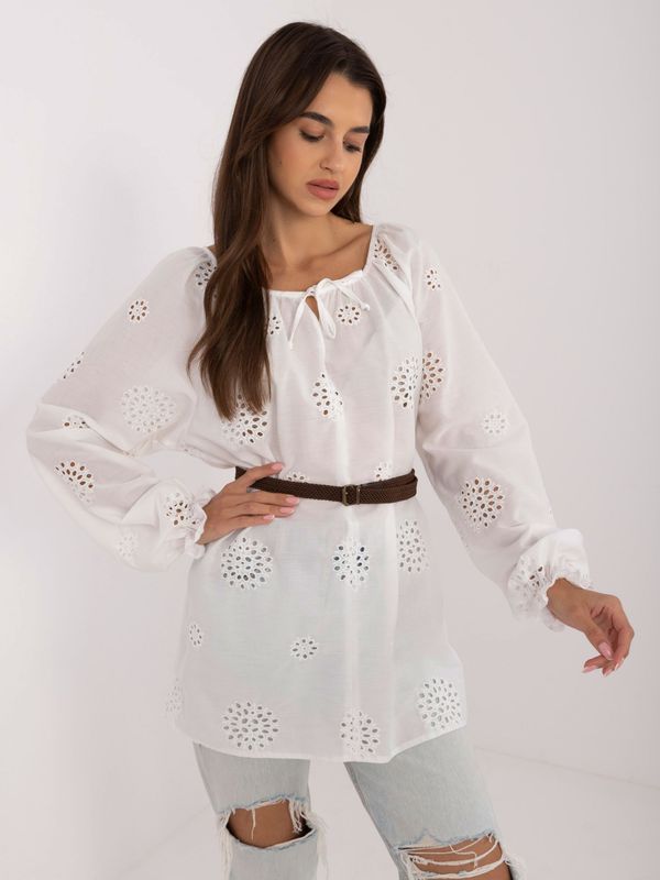 Fashionhunters White openwork casual blouse with belt