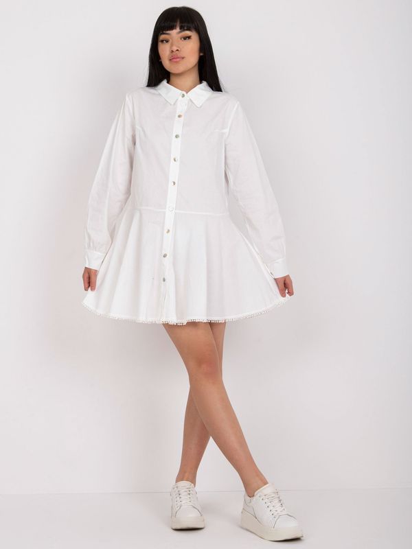 Fashionhunters White shirt dress with long sleeves