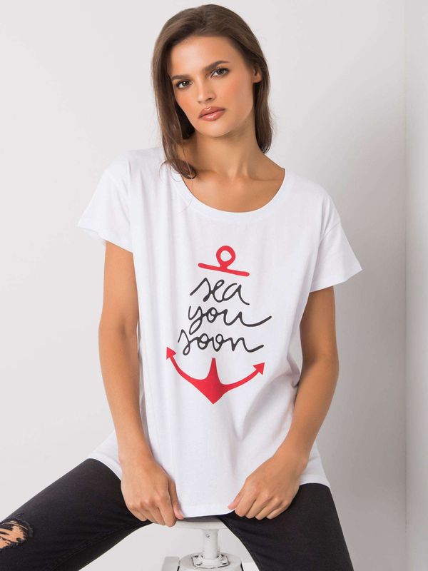 Fashionhunters White T-shirt with inscription