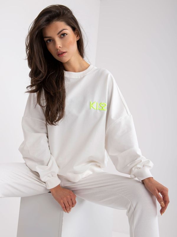 Fashionhunters White two-piece cotton tracksuit