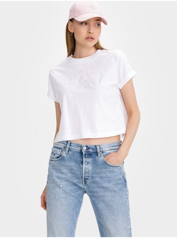 Calvin Klein White Women's Shortened Loose T-Shirt Calvin Klein Jeans - Women