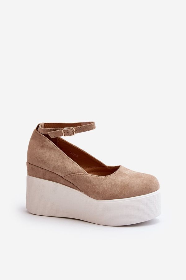 Kesi Women's beige espadrilles Malla Wedge