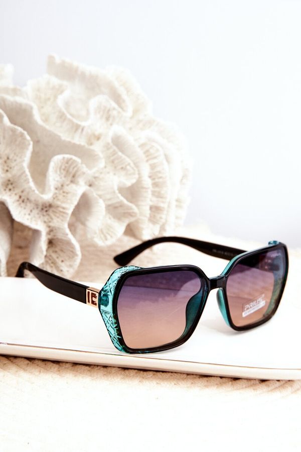 Kesi Women's Black and Blue Sunglasses with Shaded UV400