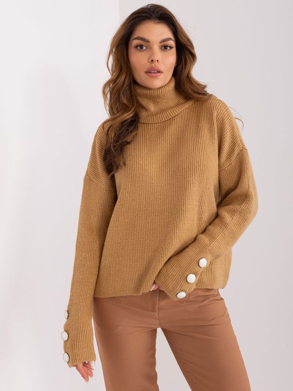 Fashionhunters Women's camel striped sweater