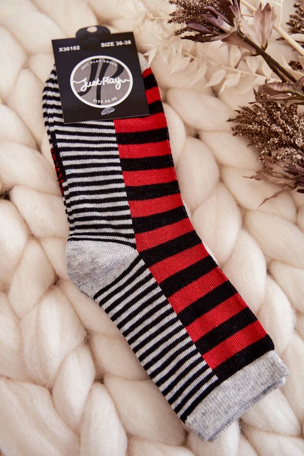 Kesi Women's classic socks with stripes and stripes Red