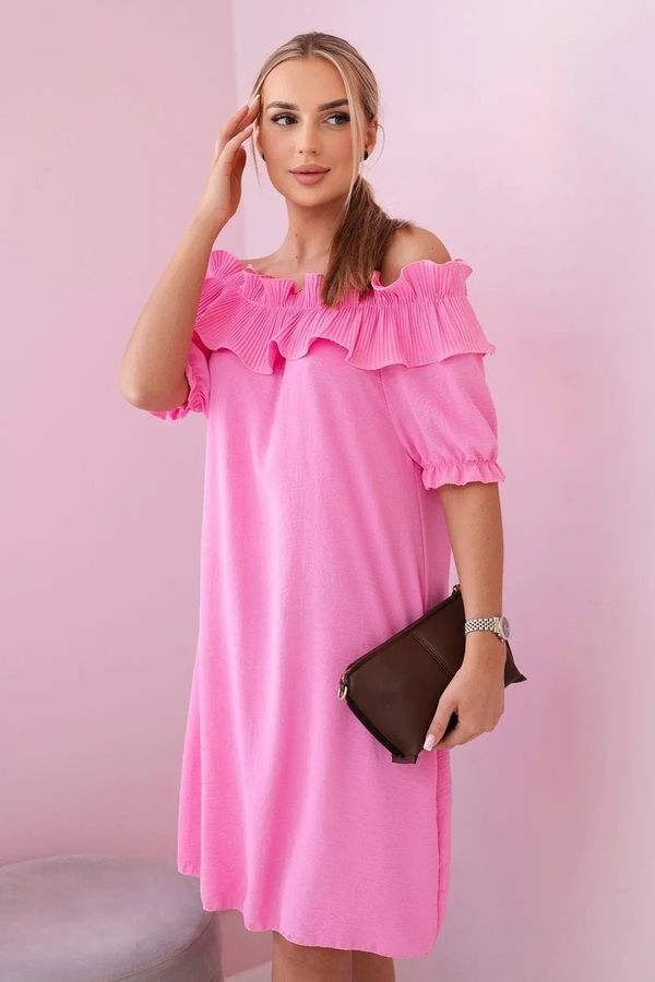Kesi Women's dress with decorative ruffle - light pink
