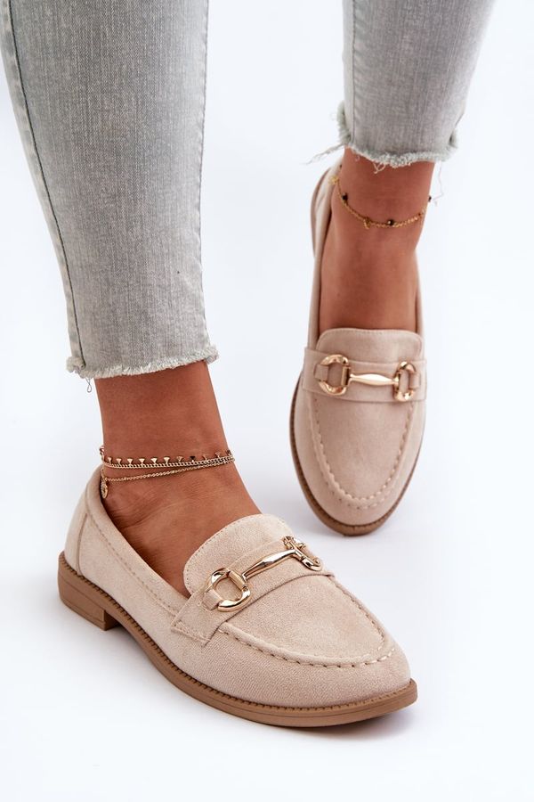 Kesi Women's flat-heeled loafers with beige aviole embellishment