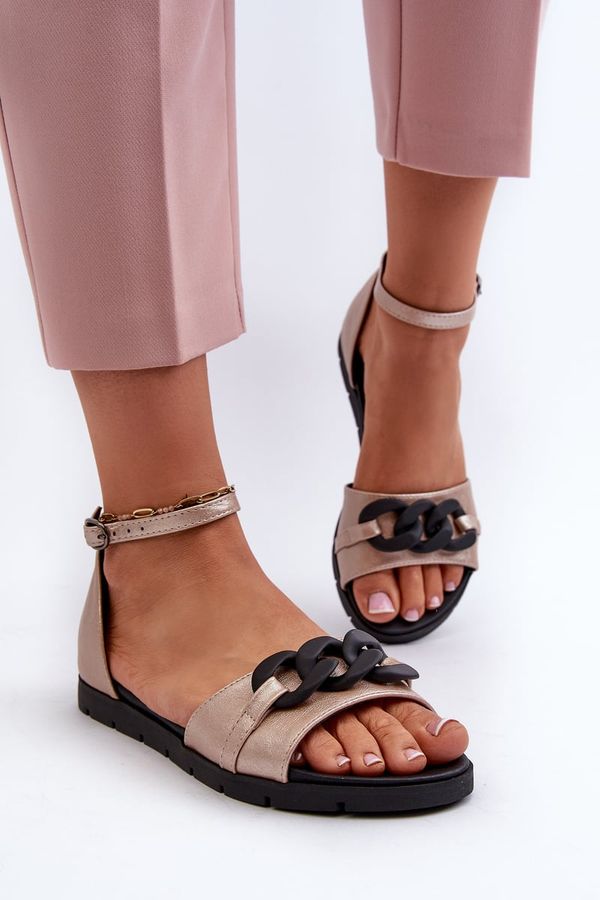 Kesi Women's Flat Sandals with Vinceza Gold Chain