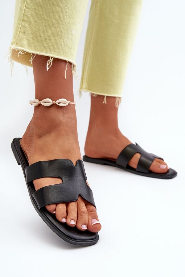 Kesi Women's flat slippers with cutouts Black Fiviama