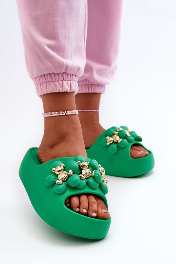 Kesi Women's foam slippers with embellishments on a thick sole, green Bremavia