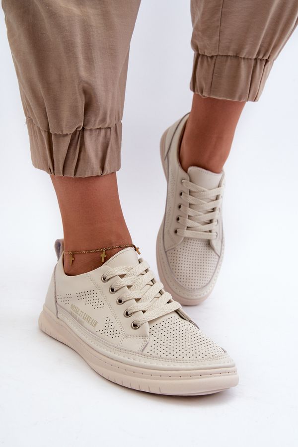 Kesi Women's leather sneakers beige Cloesa