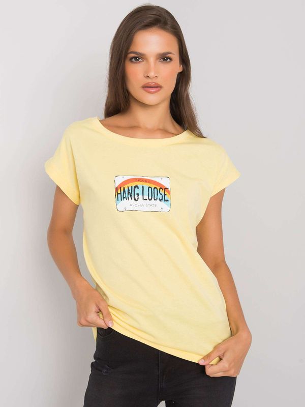 Fashionhunters Women's Light Yellow Cotton T-shirt