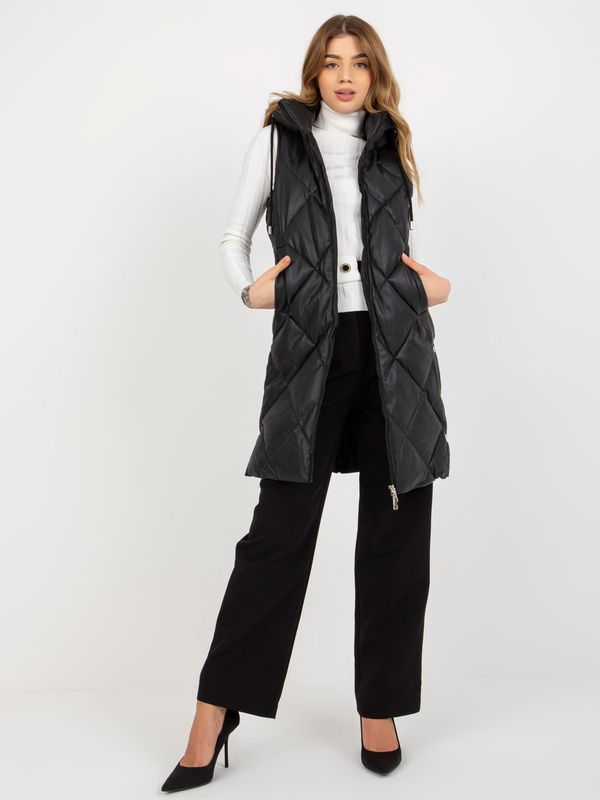 Fashionhunters Women's Long Quilted Vest - Black