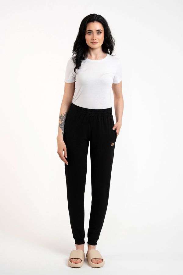Italian Fashion Women's long trousers Malmo - black