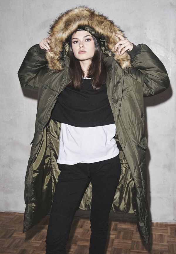 Urban Classics Women's oversize faux fur coat Darkolive/beige