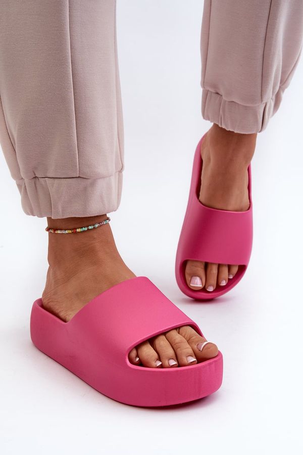 Kesi Women's slippers with thick soles Fuchsia Oreithano