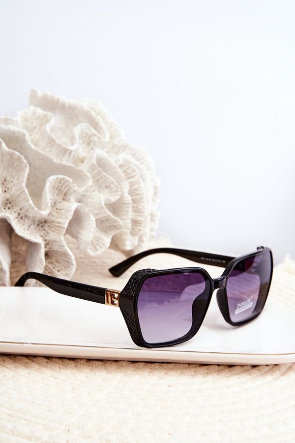 Kesi Women's Sunglasses with UV400 Shielding - Black