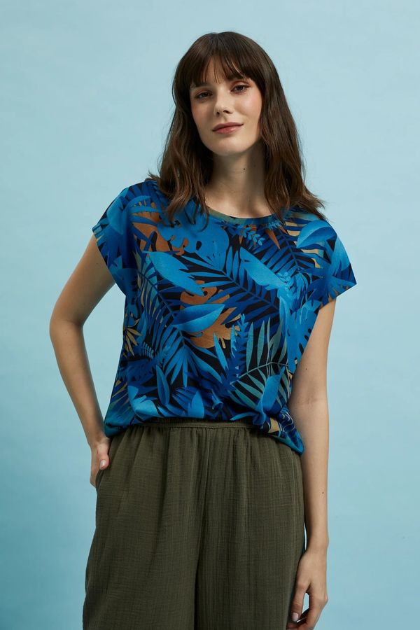 Moodo Women's T-shirt MOODO with tropical pattern - dark blue