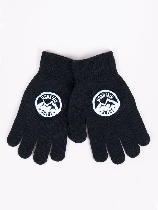 Yoclub Yoclub Kids's Boys' Five-Finger Gloves RED-0012C-AA5A-017