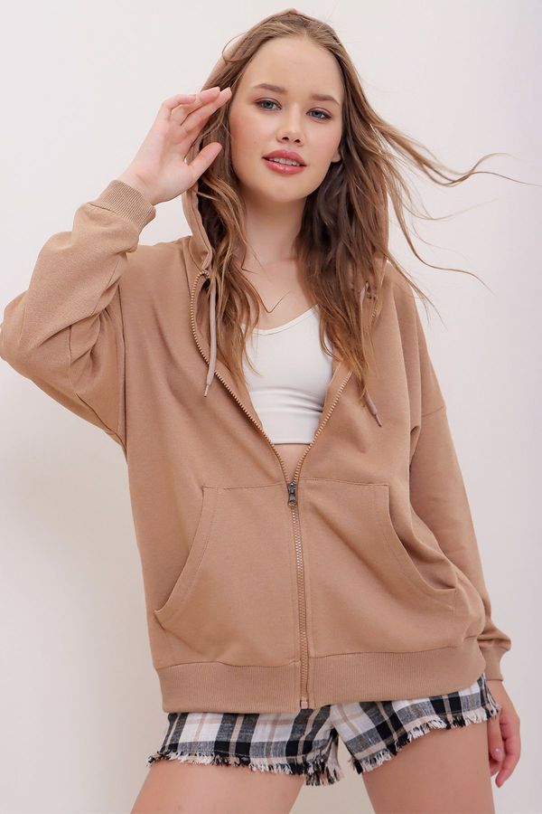 Trend Alaçatı Stili Ženska dukserica Trend Alaçatı Stili Basic