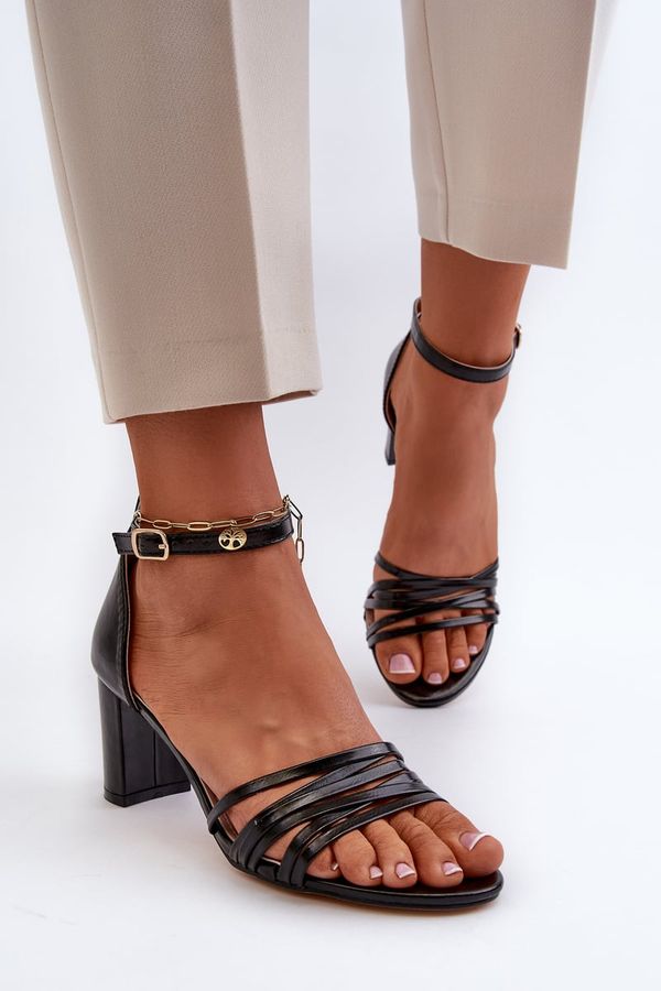 PE1 Ženske sandale Kesi