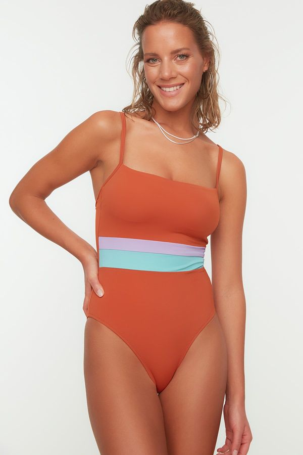 Trendyol Ženski jednodijelni kupaći kostim Trendyol One-piece