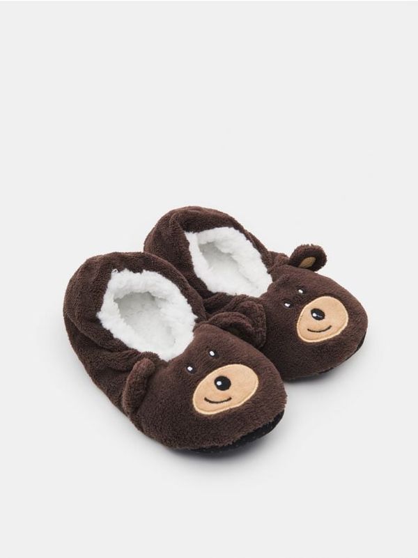 Sinsay Sinsay - BOYS` SLIPPERS - smeđe