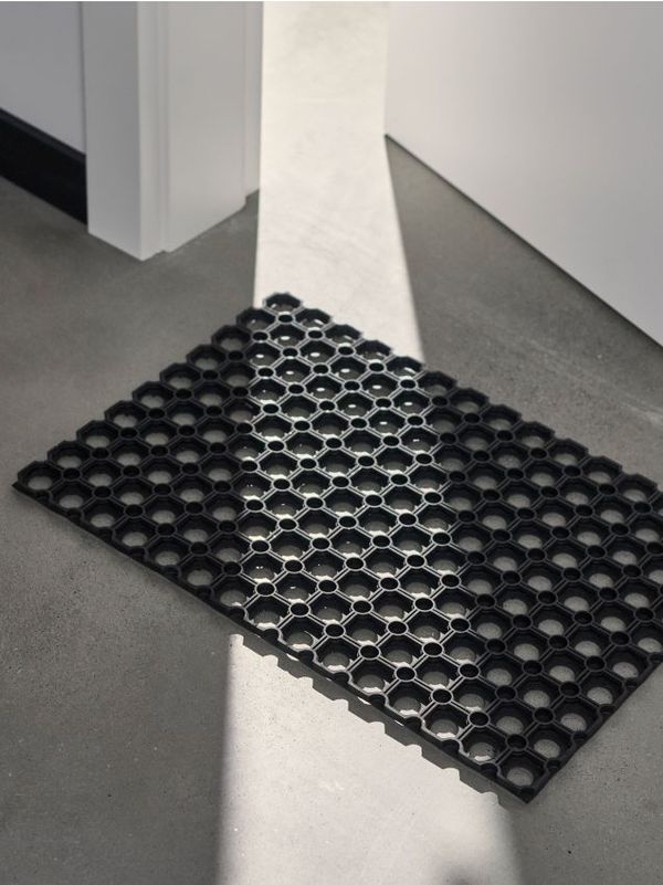 Sinsay Sinsay - DOORMAT - crno