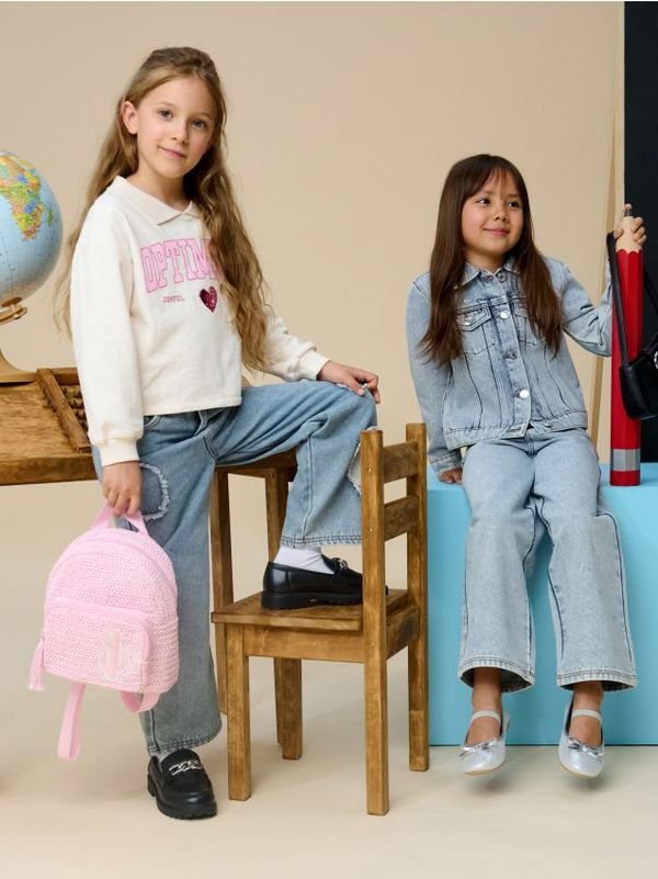 Sinsay Sinsay - Duks s natpisom - krem