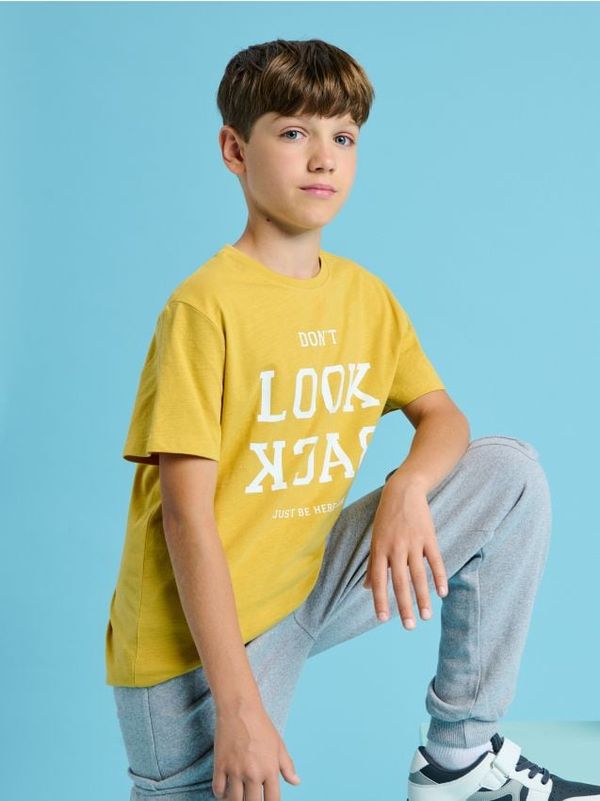 Sinsay Sinsay - Majica kratkih rukava s natpisom - žuta