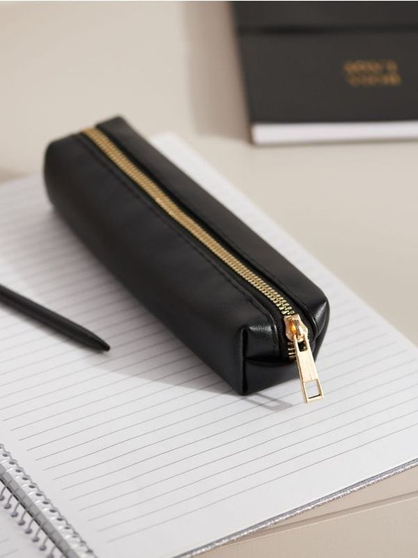 Sinsay Sinsay - Pernica - crno